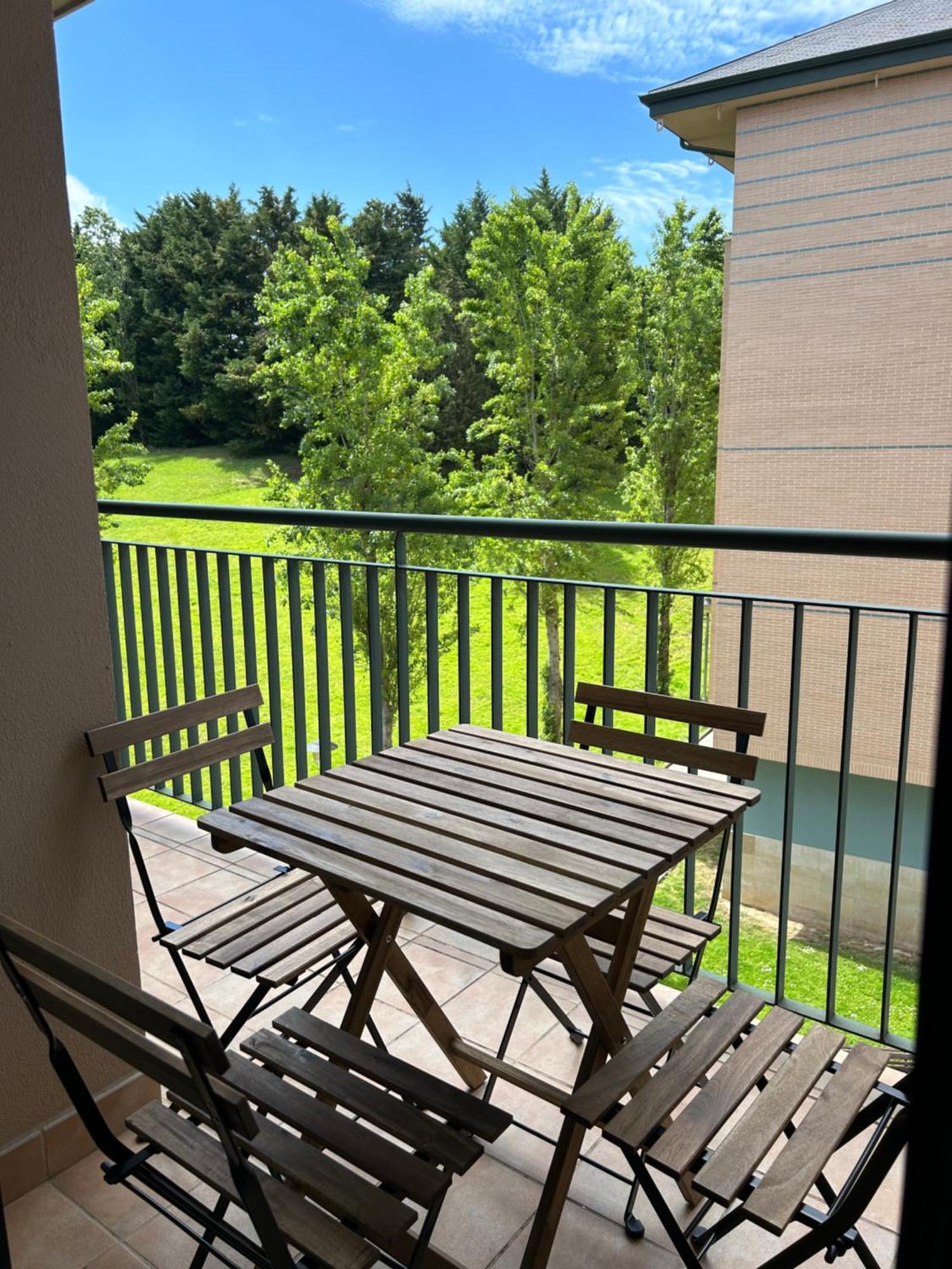 Acogedor Apartamento En Gernika Guernica y Luno Exterior foto